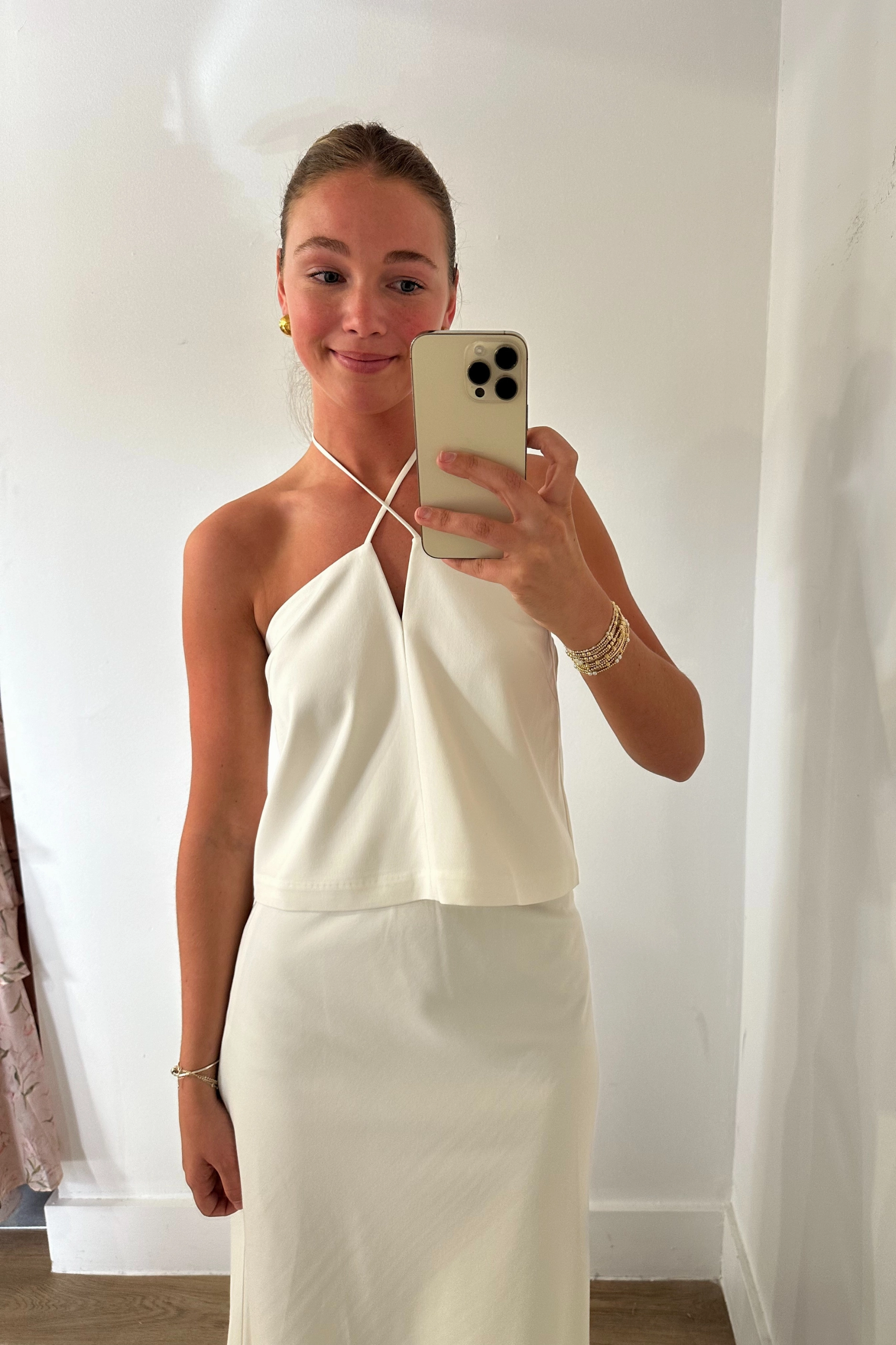 ArticulatedElbowShaping Tatum V-Neck Top - White