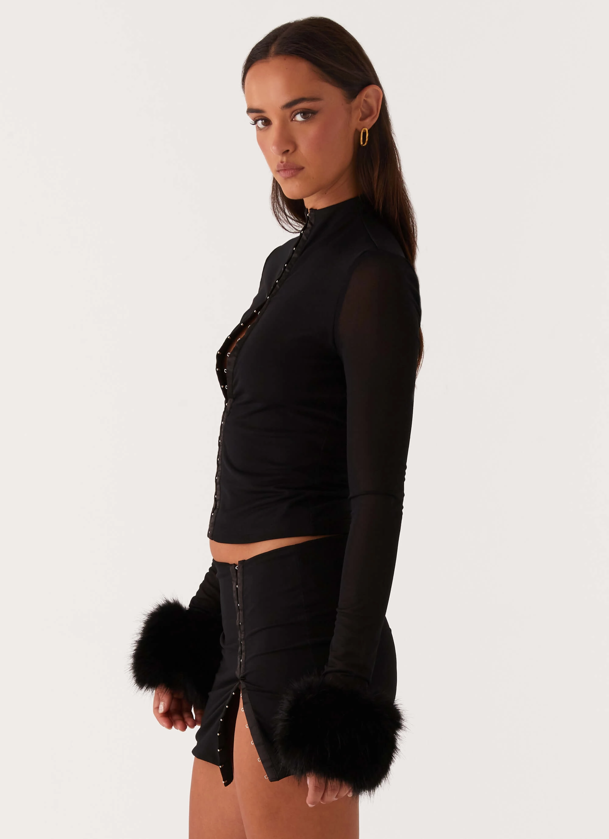 elegant design Tayanna Fur Trim Long Sleeve Top - Black