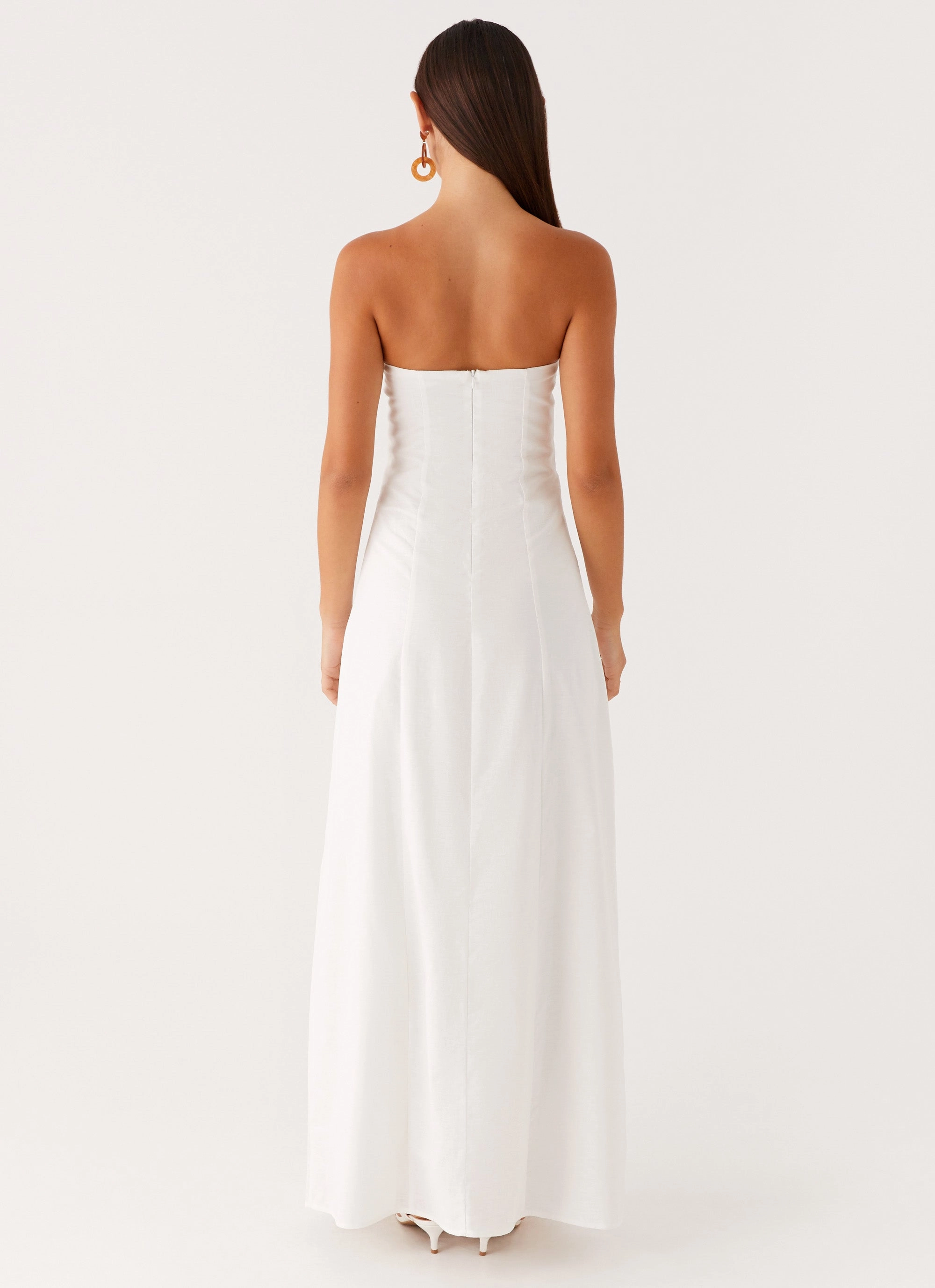 Cut-Out-Detail Perfect For Any Occasion Tayla Linen Maxi Dress - White