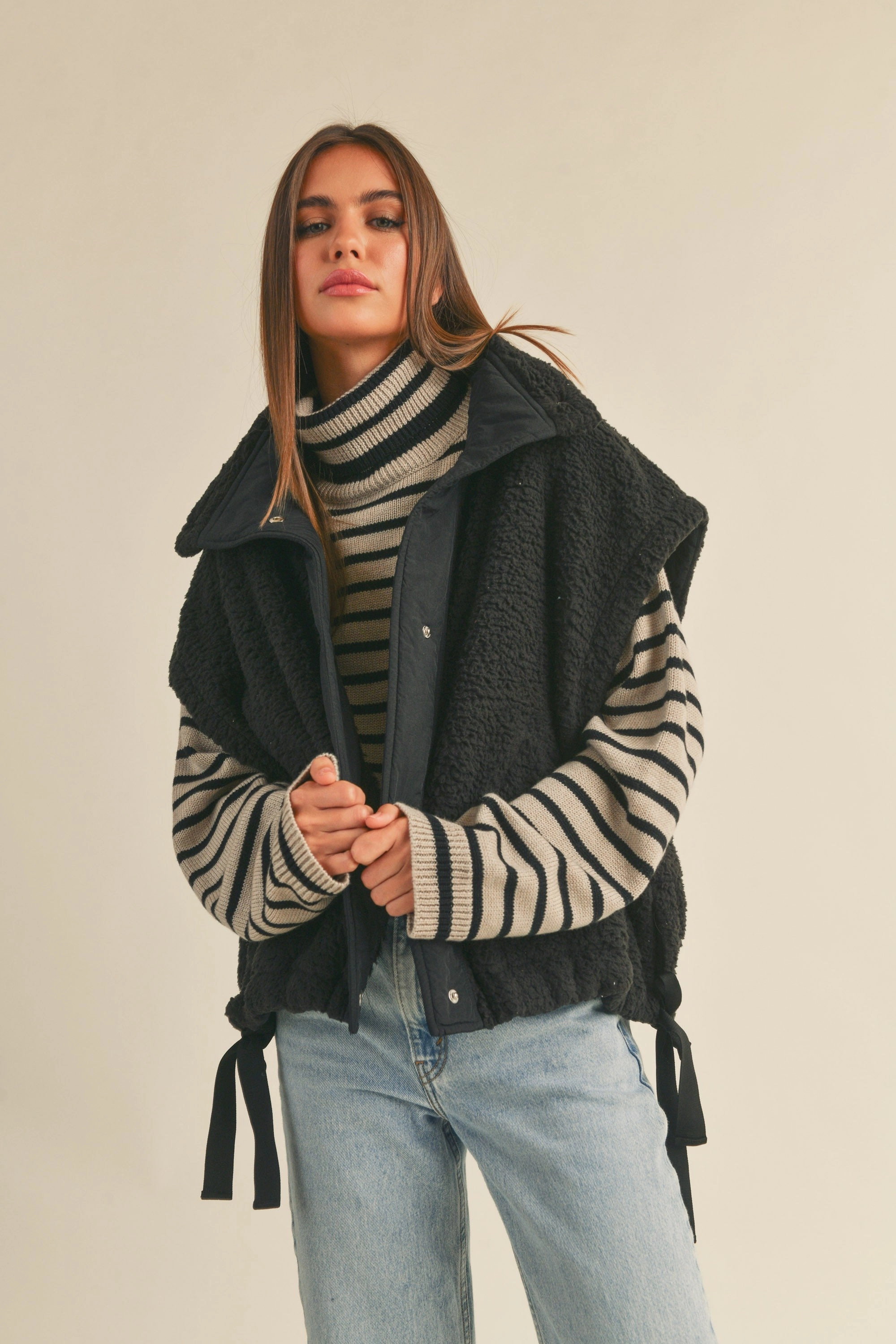 LayeredCuff Teddy Utility Vest - Black