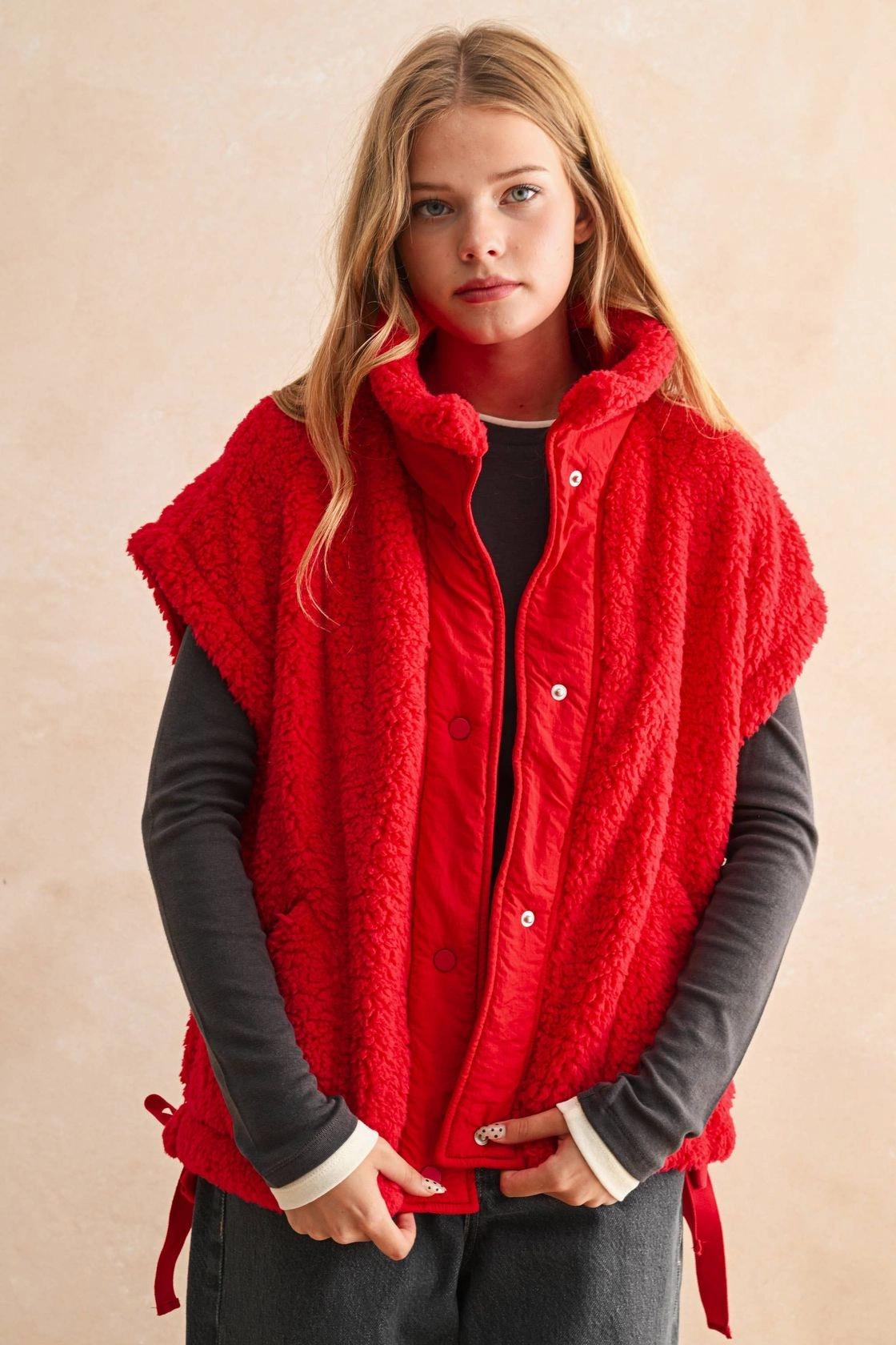 Teddy Utility Vest - Red AdjustableCuffSystem