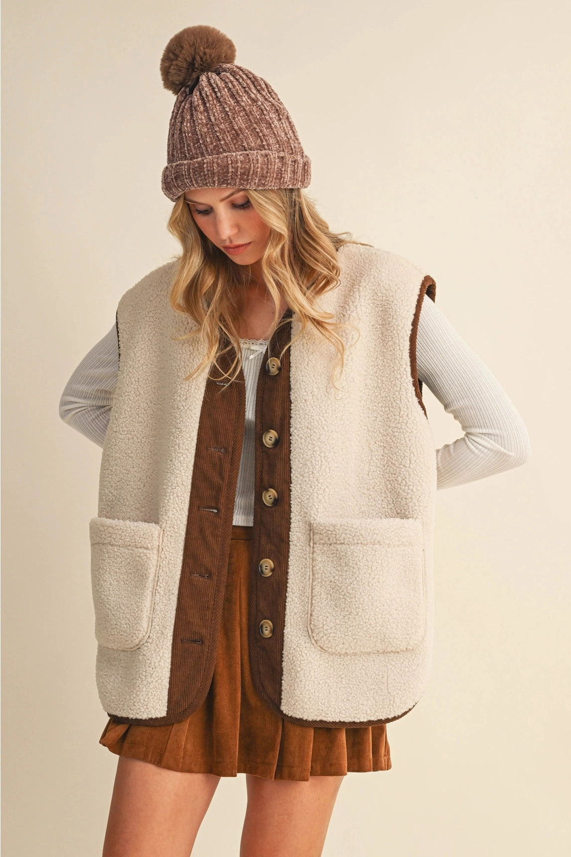 Timeless Cut Teddy Vest - Cream