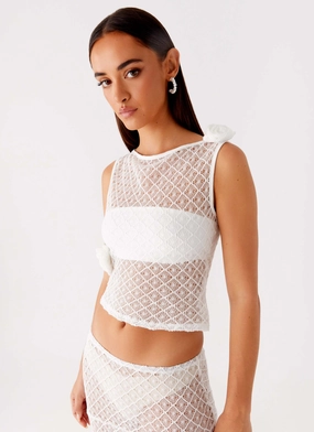 Reinforced Neckline Detail AbrasionResistant Finish Velli Crochet Top - White