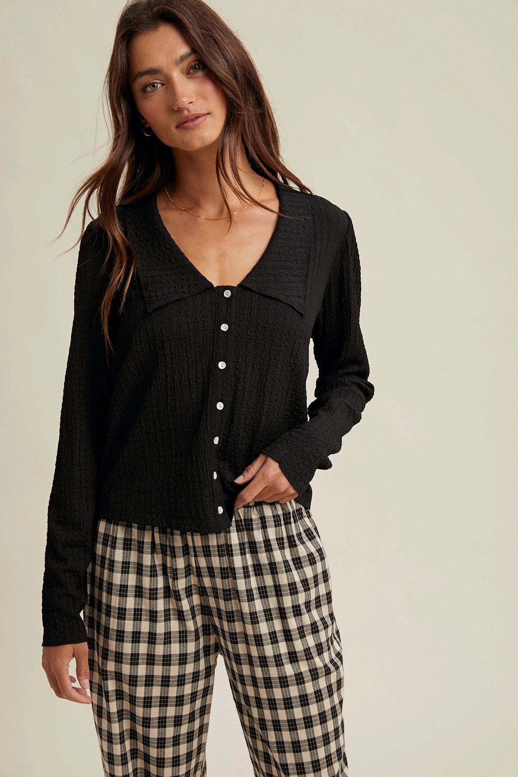 Textured Button Up Knit Top - Black DurableCollarStays