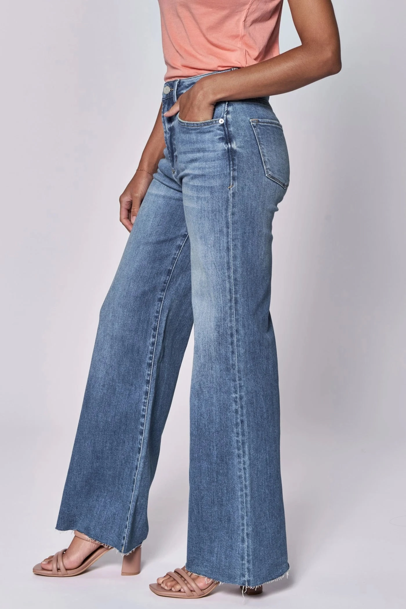 Seamless Knit Design Resilient Fabric Blend Fiona High Rise Wide Leg Jeans - Natal