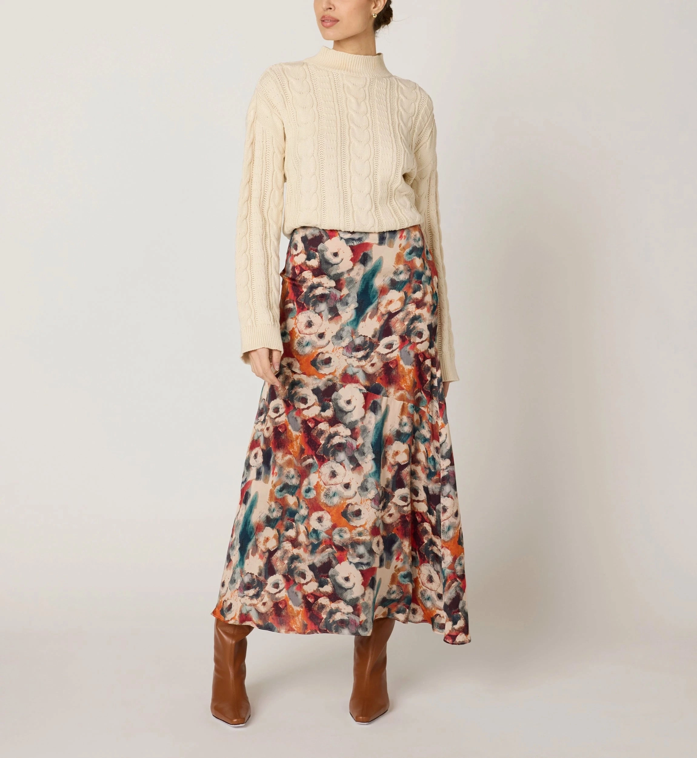 Non Restrictive Collar Seamless Knit Design Maria Ankle Skirt | Tamayo