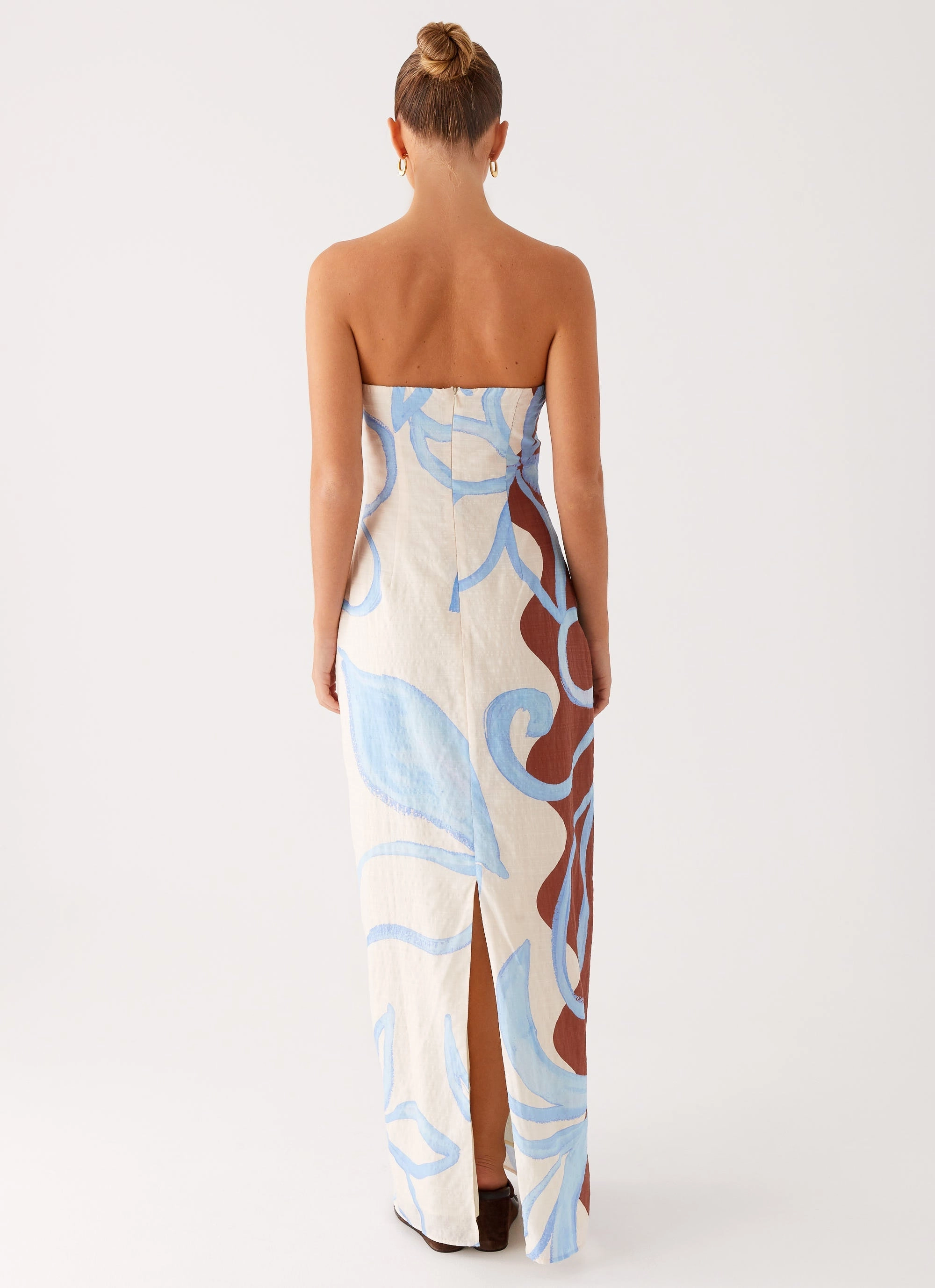 Raiden Maxi Dress - Bloom Wave Print understated look Pleat Breeze