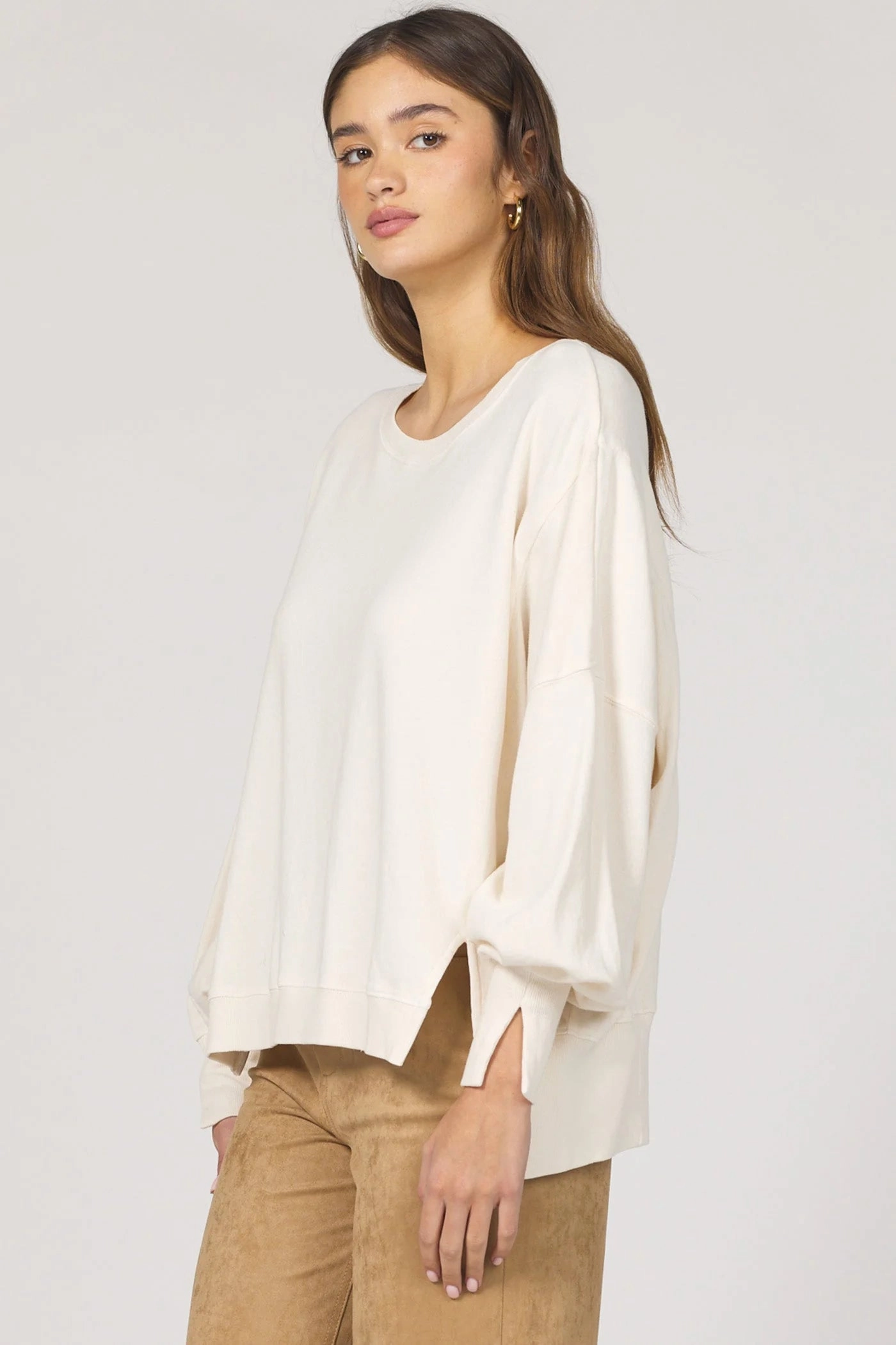 Contrast Stitch Detail Trenton Pullover Top - Whitecap Gray