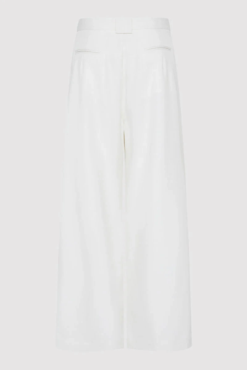 Shape Retention Twill Wide Leg Pleat Pants in Off White