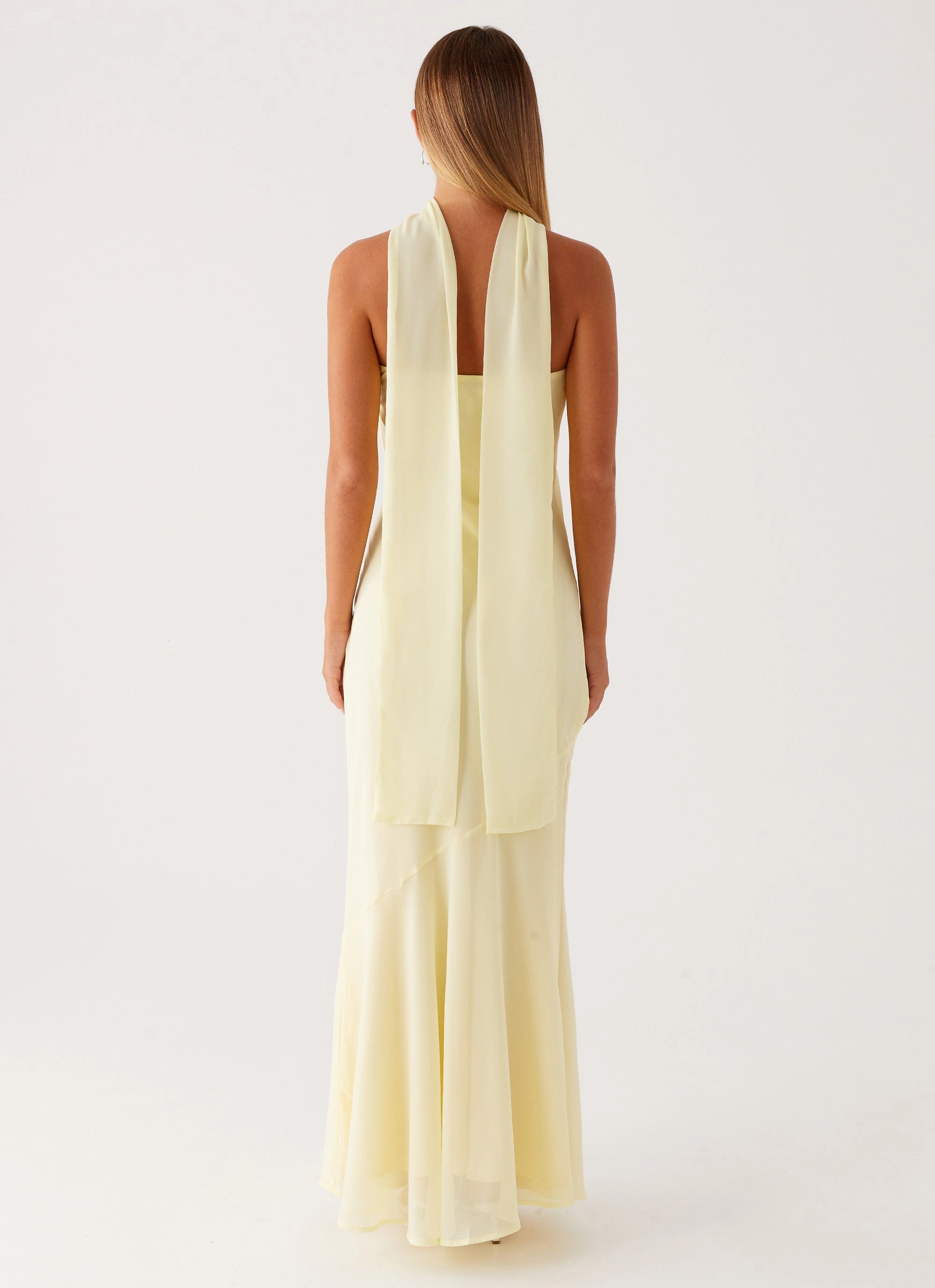 Chic Style Light Wrap Under The Pagoda Maxi Dress - Yellow