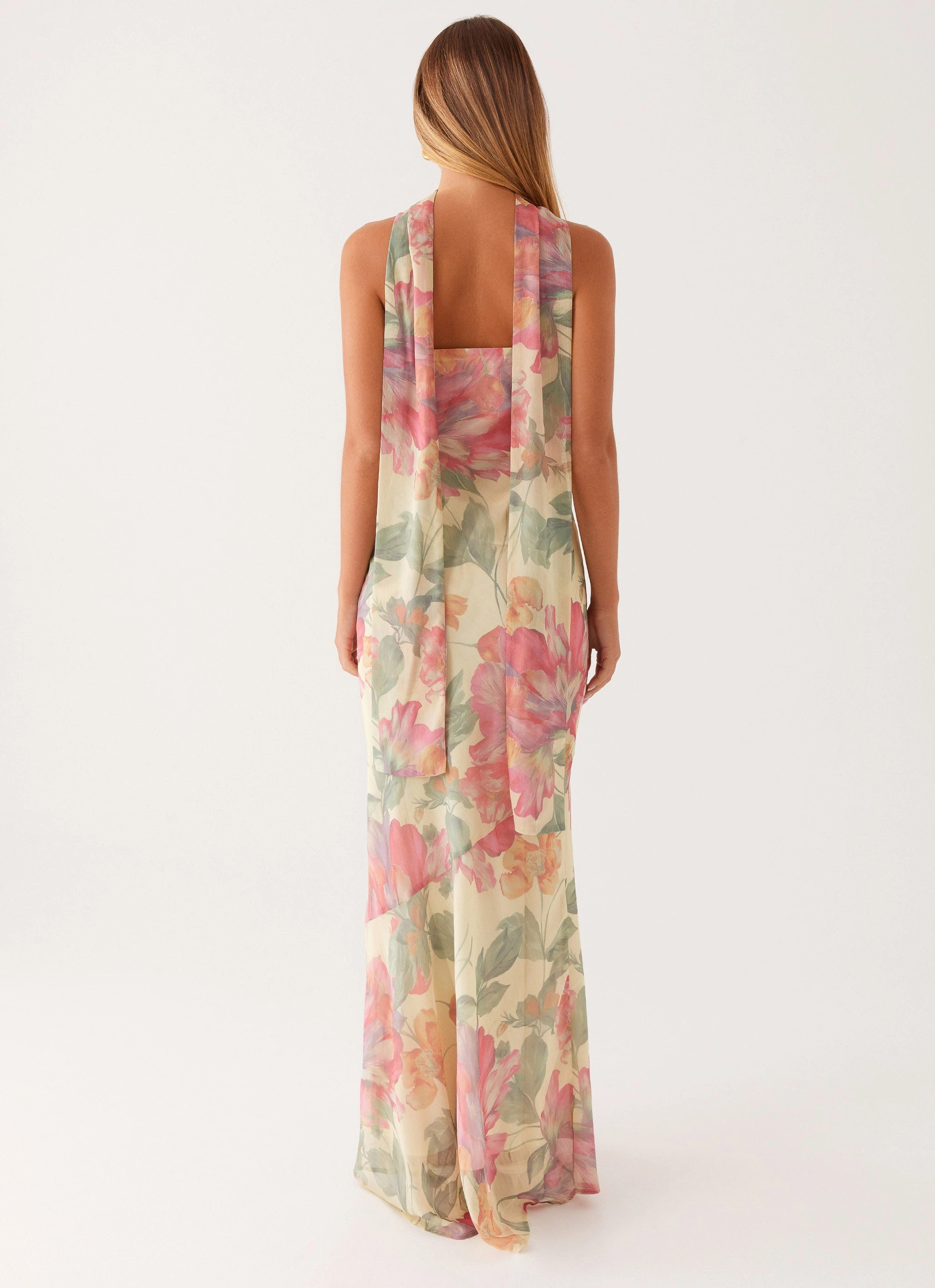 Easy Match Fresh Aesthetic Under The Pagoda Maxi Dress - Yellow Peony