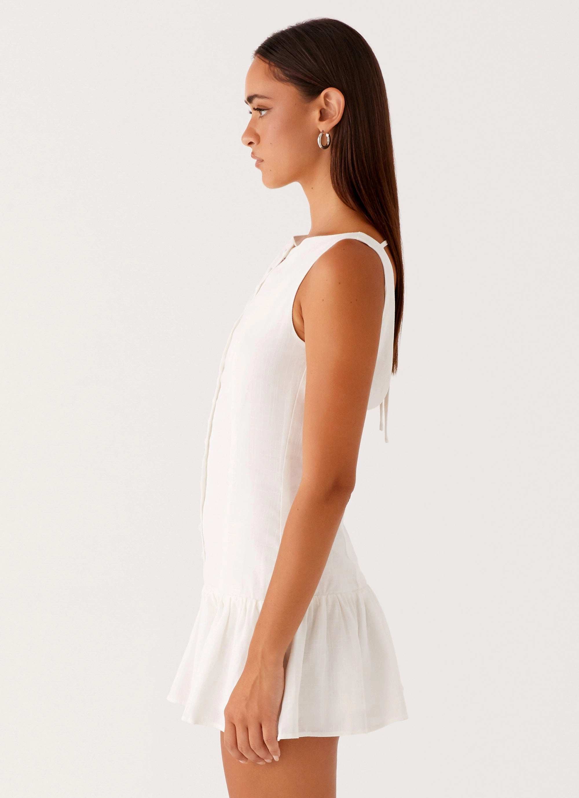 Meggie Linen Mini Dress - White Trendy Silhouette Daily Silhouette