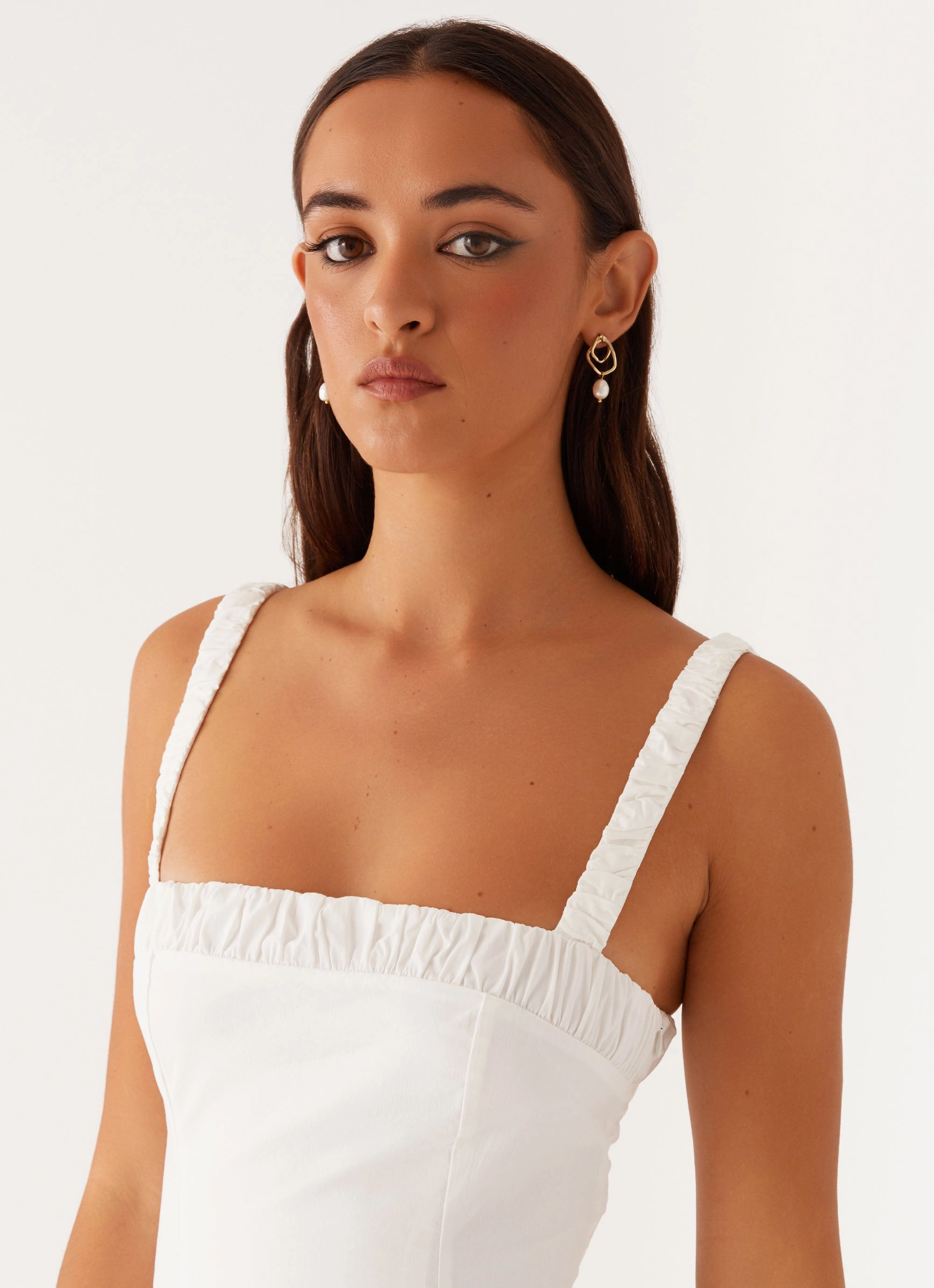 Cozy Style LayeredHemline Enola Midi Dress - White