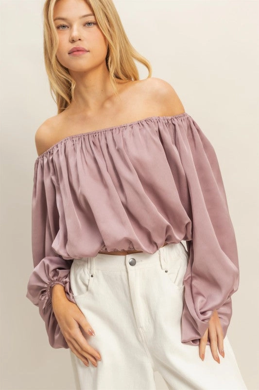 traditional warfare international users Ellie Elegant Off-shoulder Blouse With Balloon Sleeves