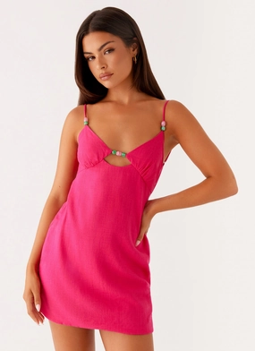 Vander Mini Dress - Fuchsia Travel Staple