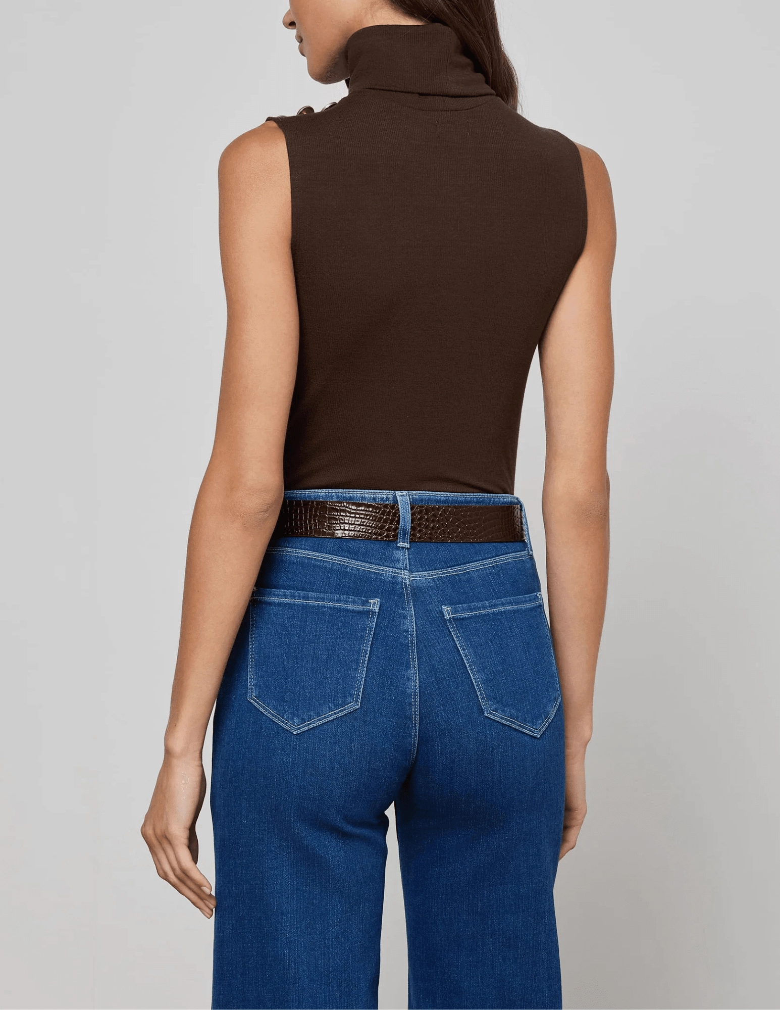 L'AGENCE Ceci Sleeveless Button Turtleneck Tank in Coffee Bean AntiStaticFinish