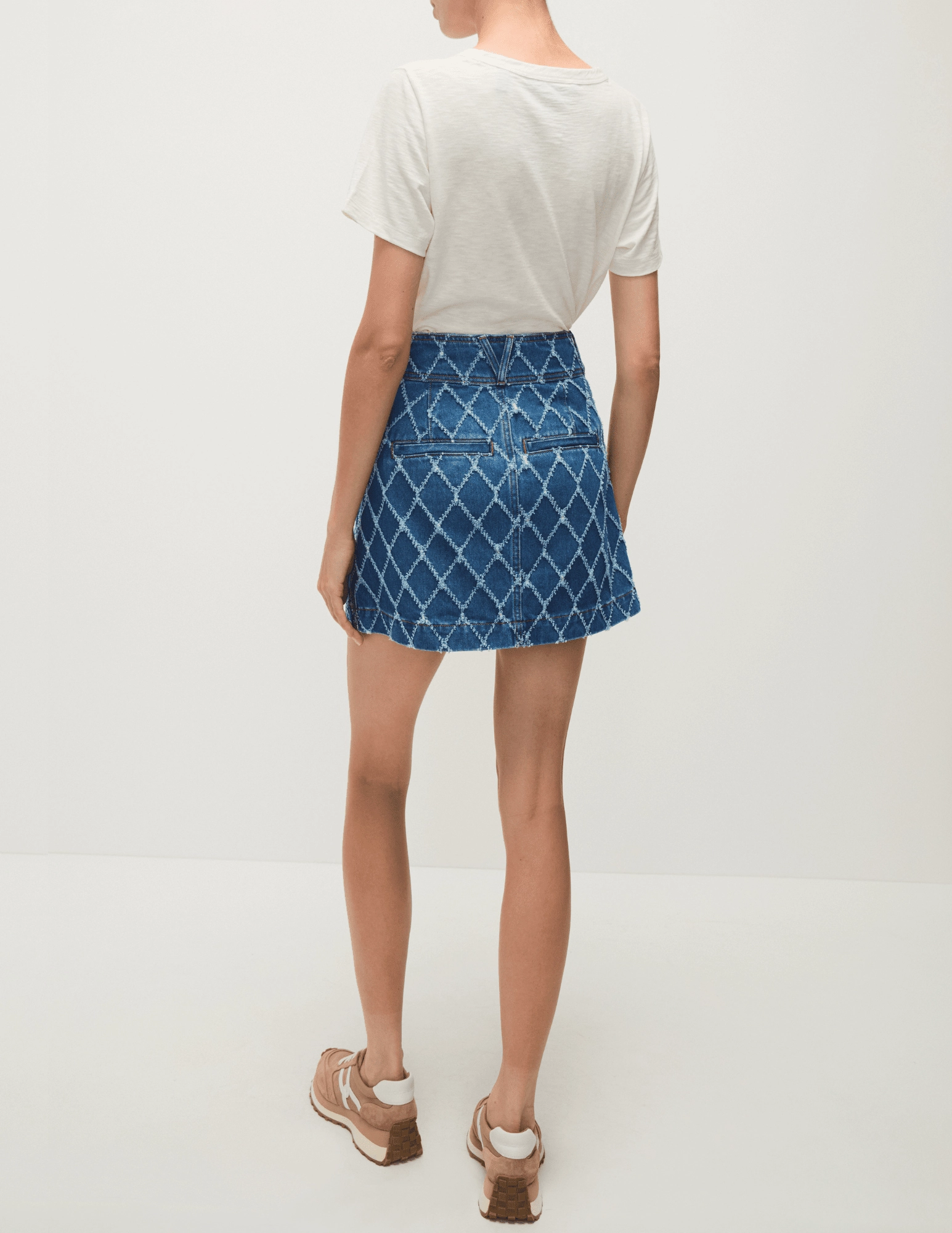 Veronica Beard Moxie Textured Denim Mini Skirt in Blue Diamond Street Comfort