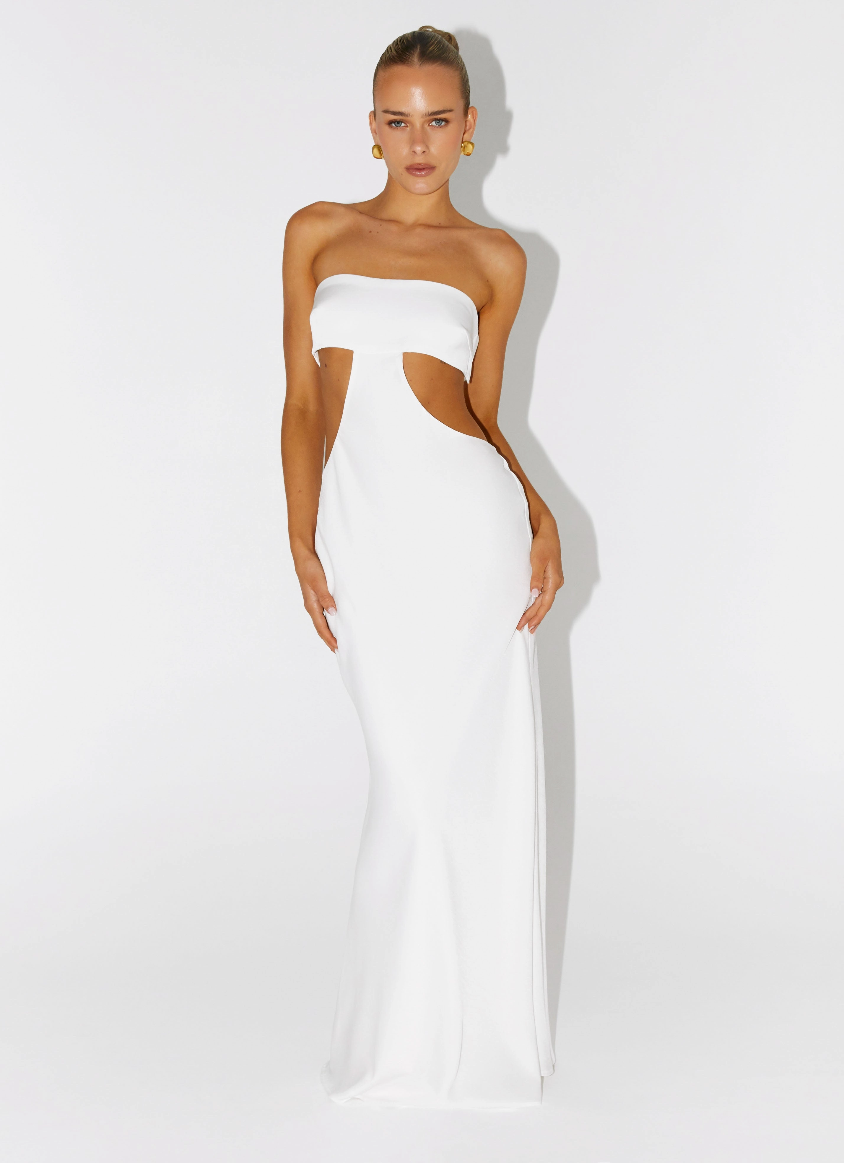 Party Perfect Kiss Me Cut Out Maxi - Ivory