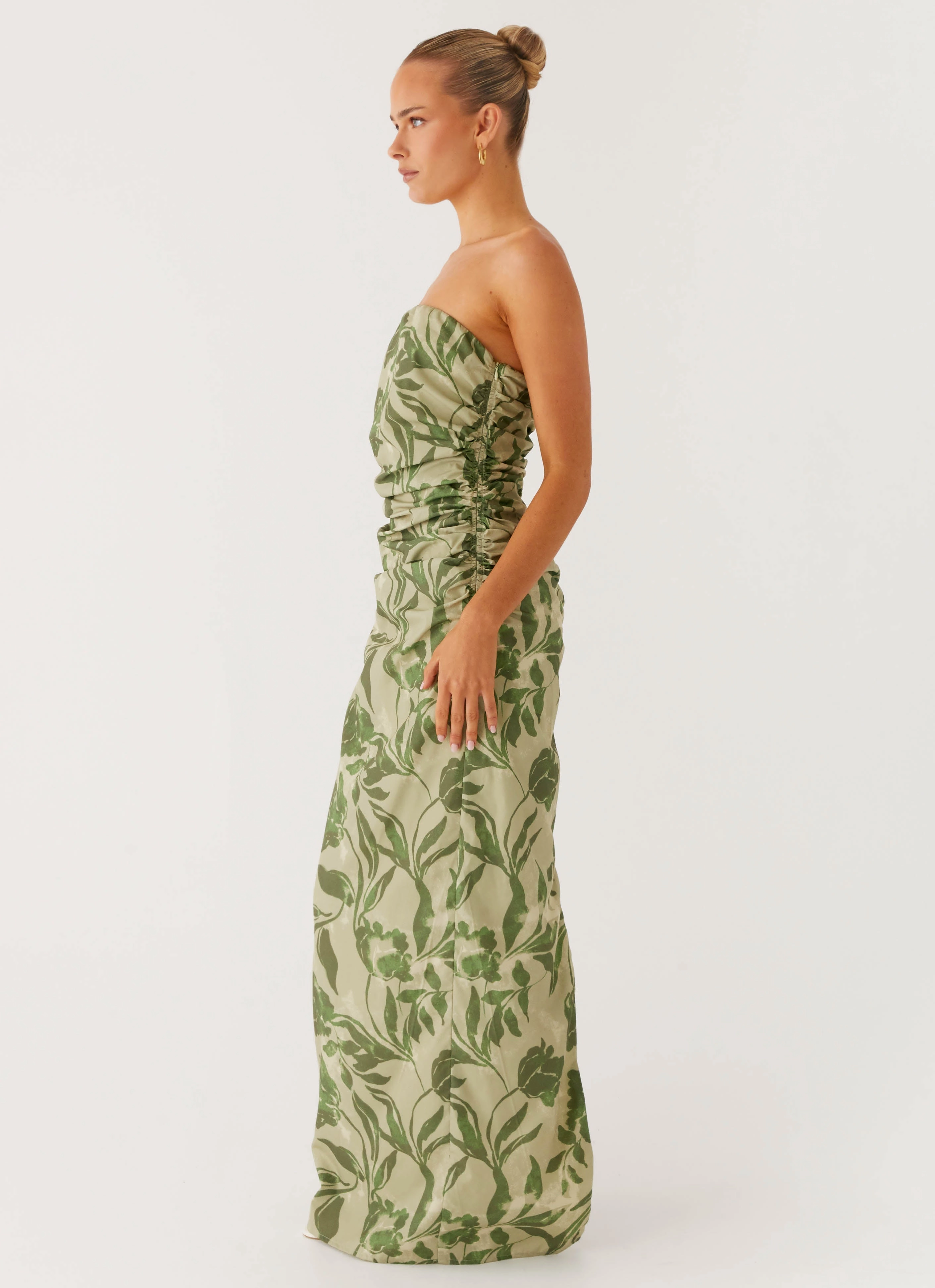 Convertible-Style Feminine Line Sirrah Maxi Dress - Jade Fern