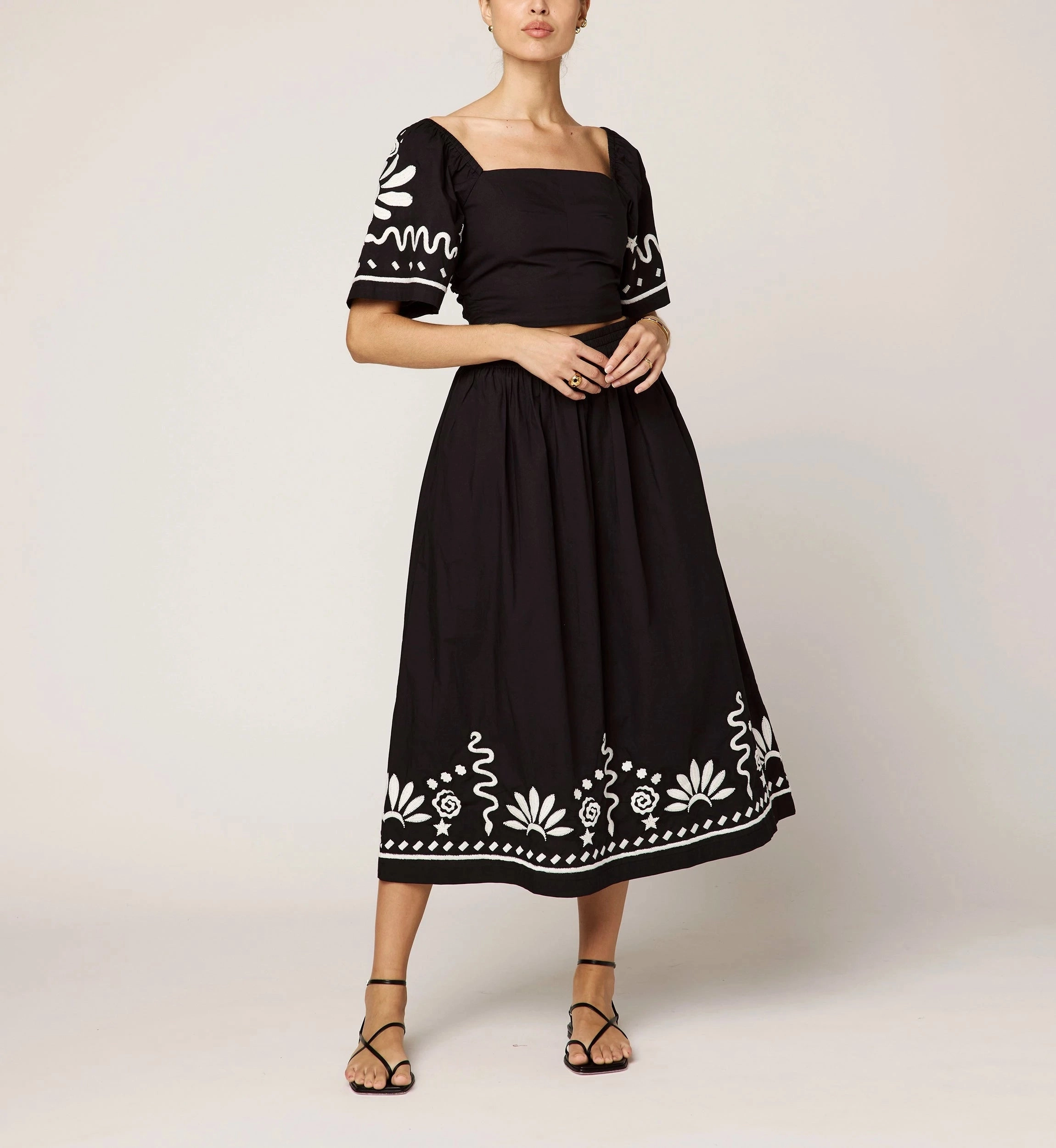 Ashleen Midi Skirt | Black/Ivory SoftInteriorLining