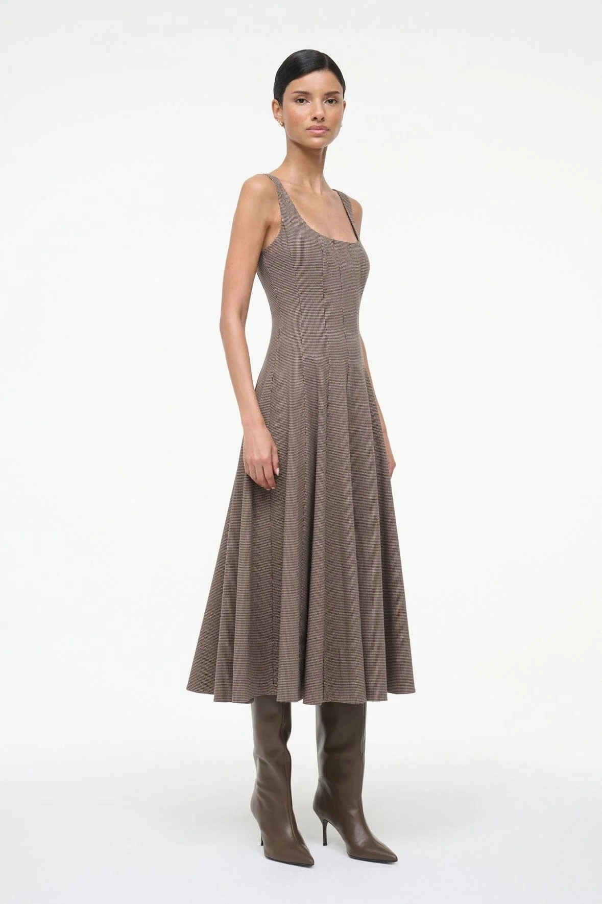 Wells Dress in Houndstooth Magnetic-Closure Flattering Shape Wear