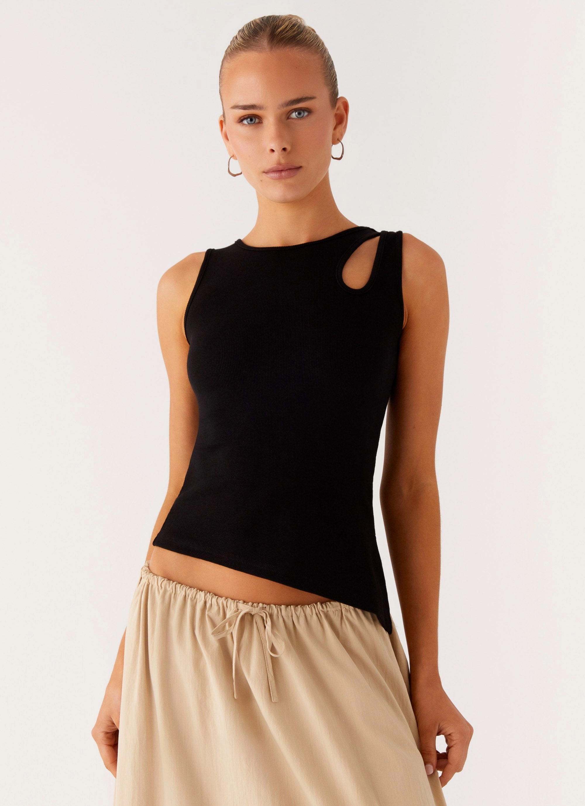 Zayne Tank Top - Black Reverseble Design EcoFriendly Manufacturing